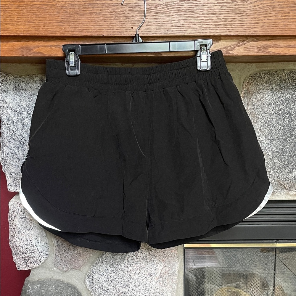 Alphalete Infinity Black Women's Athletic Shorts